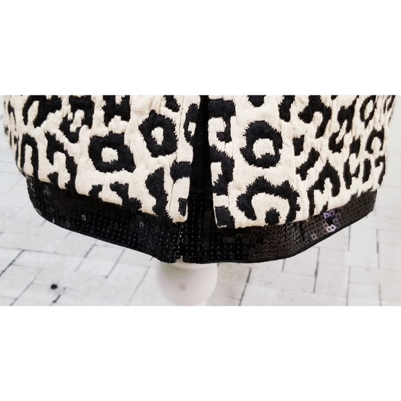 Joseph Ribkoff Skirt Black White Animal Print sz 8 - Picture 6 of 8